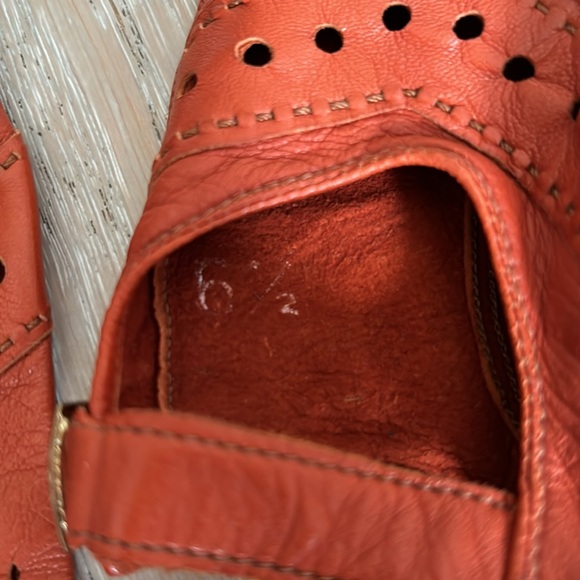 Leather driving gloves - Picture 5 of 8